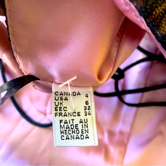 Dress - Picture 12 of 12